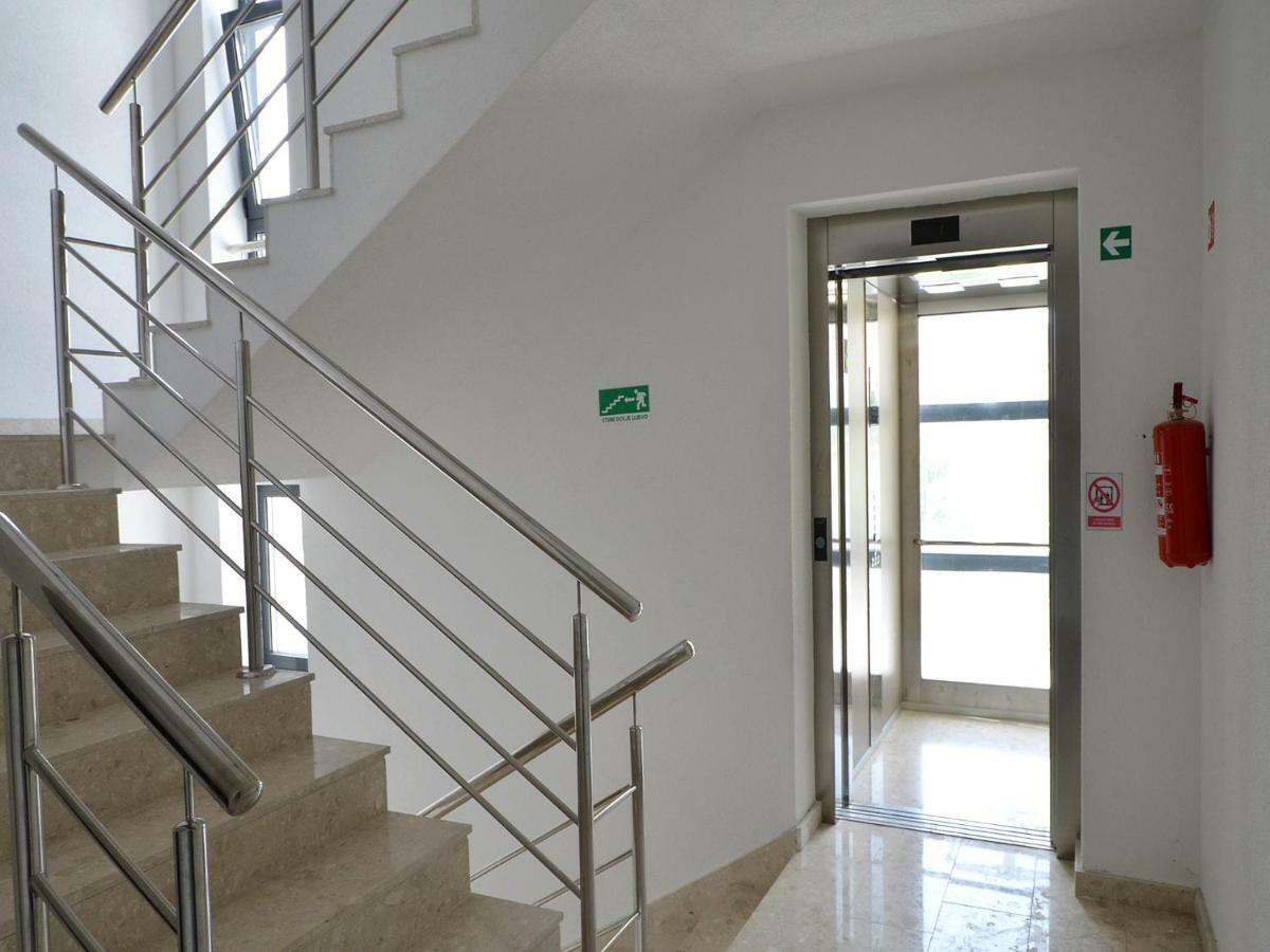 Sunshine Apartment Trogir Exterior foto