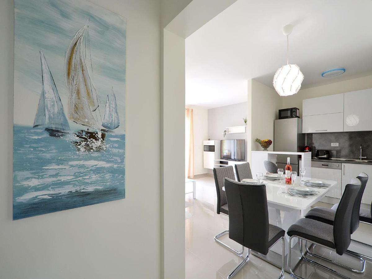 Sunshine Apartment Trogir Exterior foto