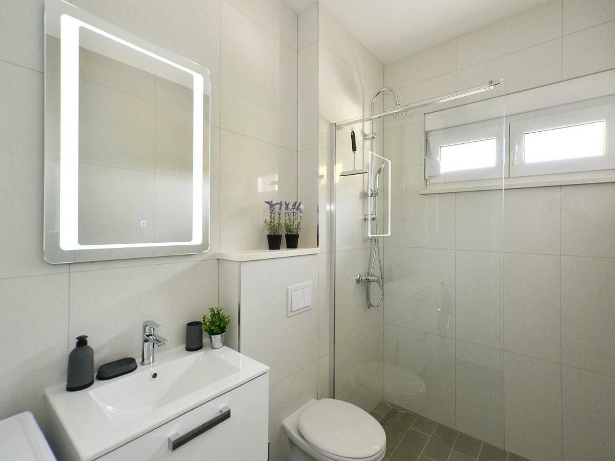 Sunshine Apartment Trogir Exterior foto