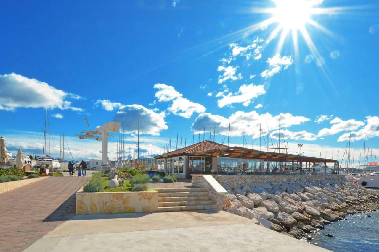Sunshine Apartment Trogir Exterior foto